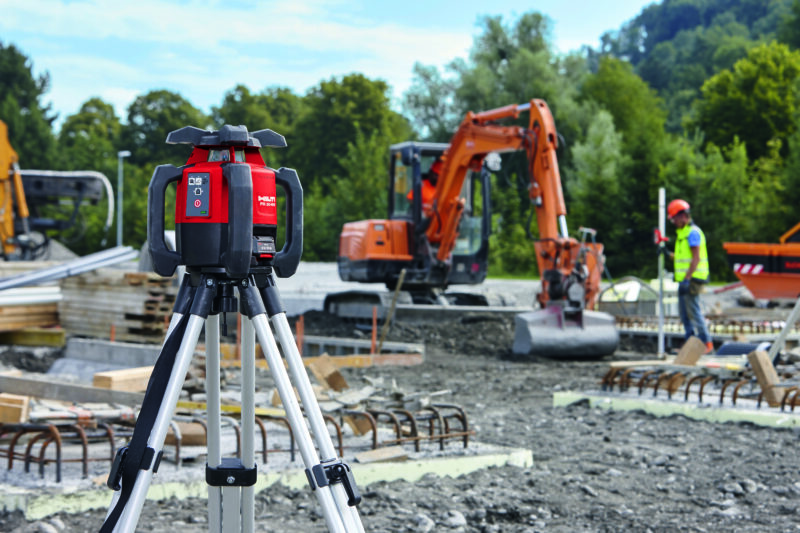 Hilti Internal and external rotating laser level in action
